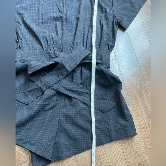 Black Short Sleeve Jumpsuit - Picture 7 of 10